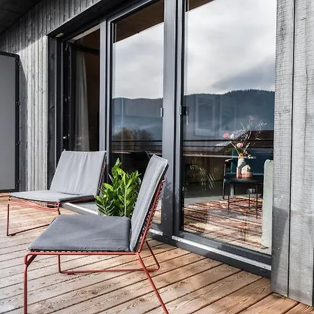 Pfoertner Penthouse Apartment Hausham Exterior photo