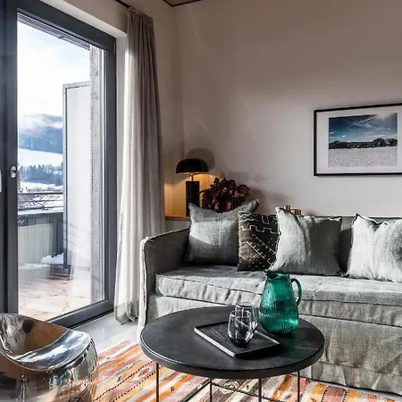 Pfoertner Penthouse Apartment Hausham Exterior photo