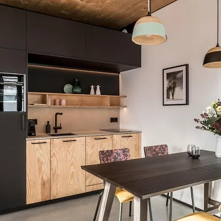 Pfoertner Penthouse Apartment Hausham Exterior photo