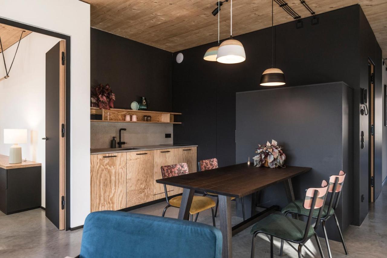 Pfoertner Penthouse Apartment